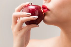 Limpando com sabor: como as maçãs fazem maravilhas para seus dentes