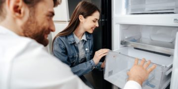 Economia de energia: Enel promove troca de geladeiras gratuitas