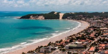 Conheça as 5 praias brasileiras que mais devem encolher até 2100