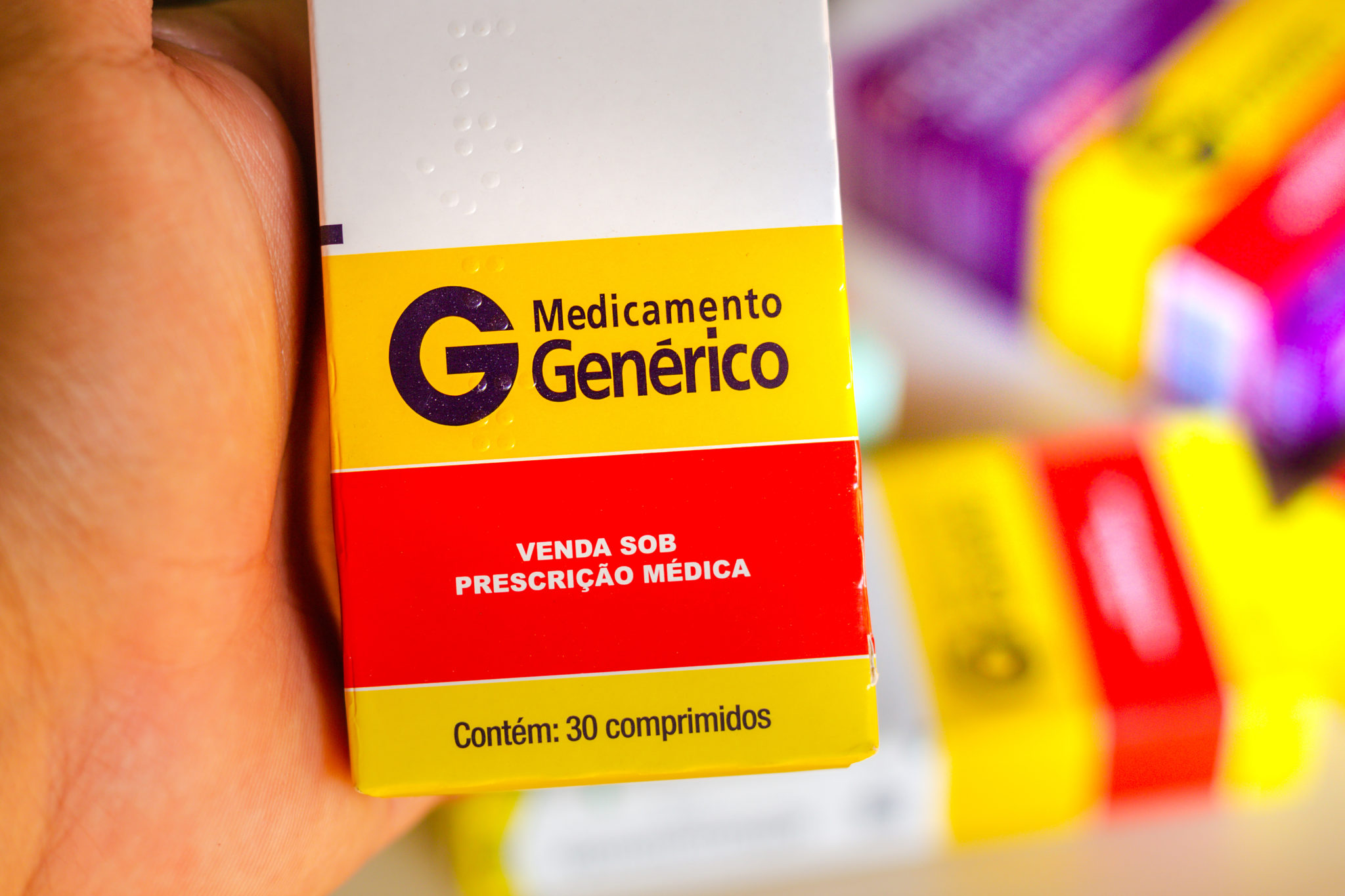 Posso trocar as marcas de medicamentos genéricos durante o tratamento ...