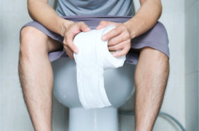 Uso do banquinho no vaso sanitário pode SALVAR sua saúde intestinal