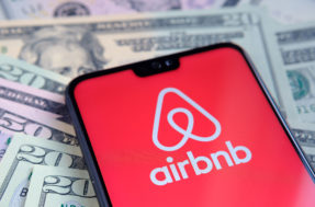 De graça! Ashton Kutcher e Mila Kunis ofertam casa de hóspedes no Airbnb