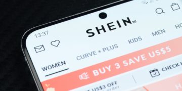 Cartão em mãos: afinal, as compras na SHEIN ficarão mais baratas? 