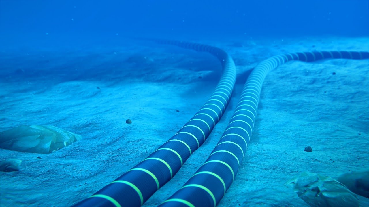 Cabo de Internet da Praia do Futuro, em Fortaleza