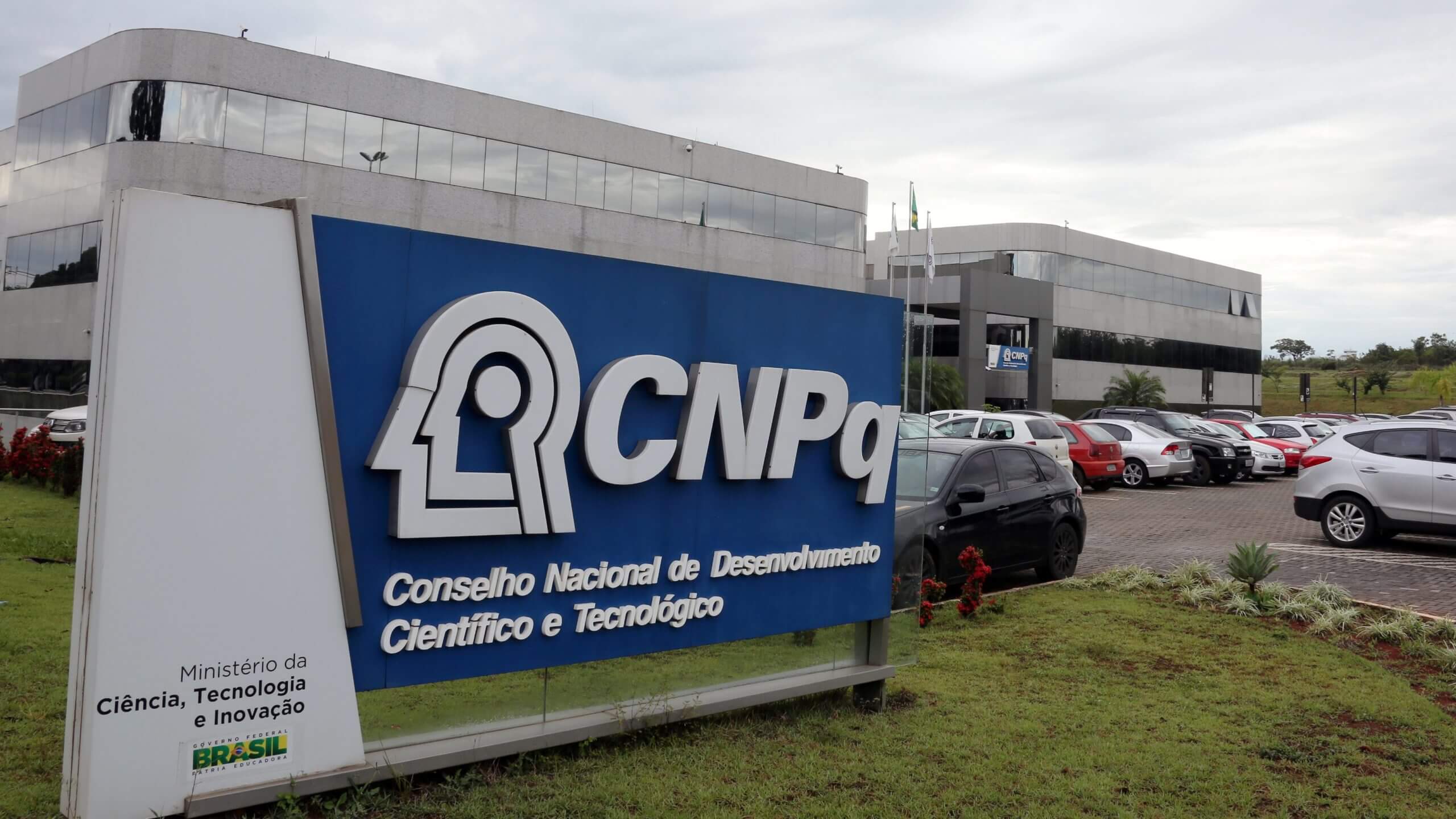 Concurso CNPq é publicado com 50 vagas e salário inicial de R$ 7.800