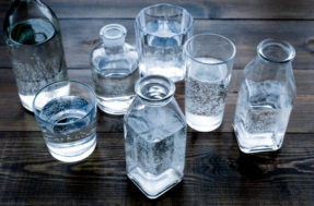 Nível de expertise: qual copo tem mais água? Responda em 10 segundos