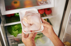 Alerta na cozinha: 4 sinais de perigo no frango que você não pode ignorar