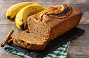 Sem perder tempo: receita de pão de banana fit e fofinho convence a internet