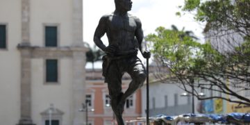 Escultura de Zumbi dos Palmares em Salvador, Bahia
