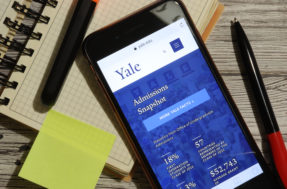 Estude em Yale: instituição abre 80 cursos online que são 100% de graça