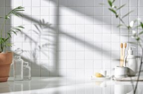 Para quem mora de aluguel: como revitalizar o azulejo de banheiro velho
