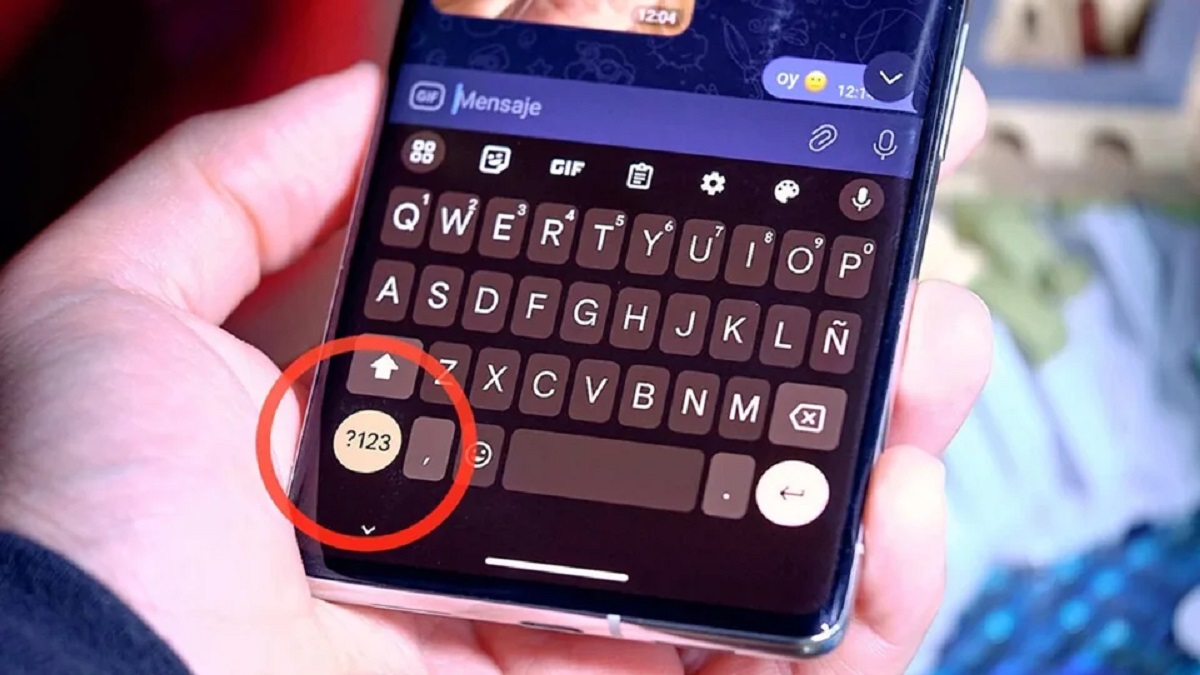 Sem tempo para textão? Truque com a tecla '?123' pode te ajudar