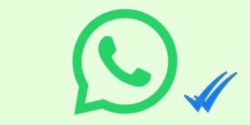 As diferentes marcações, também chamadas de "setinhas", ao lado das mensagens enviadas no WhatsApp significam coisas diferentes.