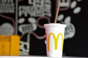 Fim da “mamata”? McDonald’s pode acabar com refil de refrigerantes