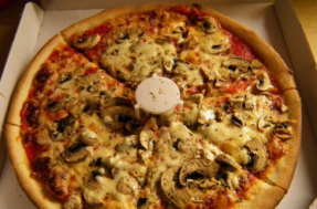 ‘Mesinha’ da pizza é mais importante do que você pensa: descubra para que serve