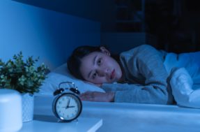 Afinal, o que significa acordar às 3h da madrugada?