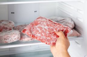 Com quantos anos você descobriu como descongelar carne do jeito certo?