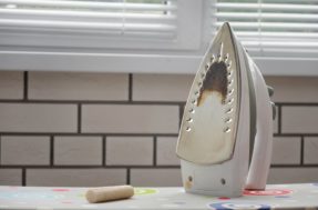 Limpar ferro de passar com paracetamol? Truque inusitado viraliza e surpreende muita gente