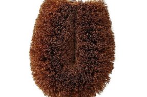 Tawashi: esponja japonesa para lavar louças dispensa o uso de detergente