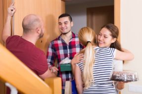 Quer paz em casa? Psicologia mostra que dizer ‘não’ às visitas pode ser libertador