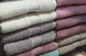 Por que as toalhas têm listras? A explicação é melhor do que você imagina